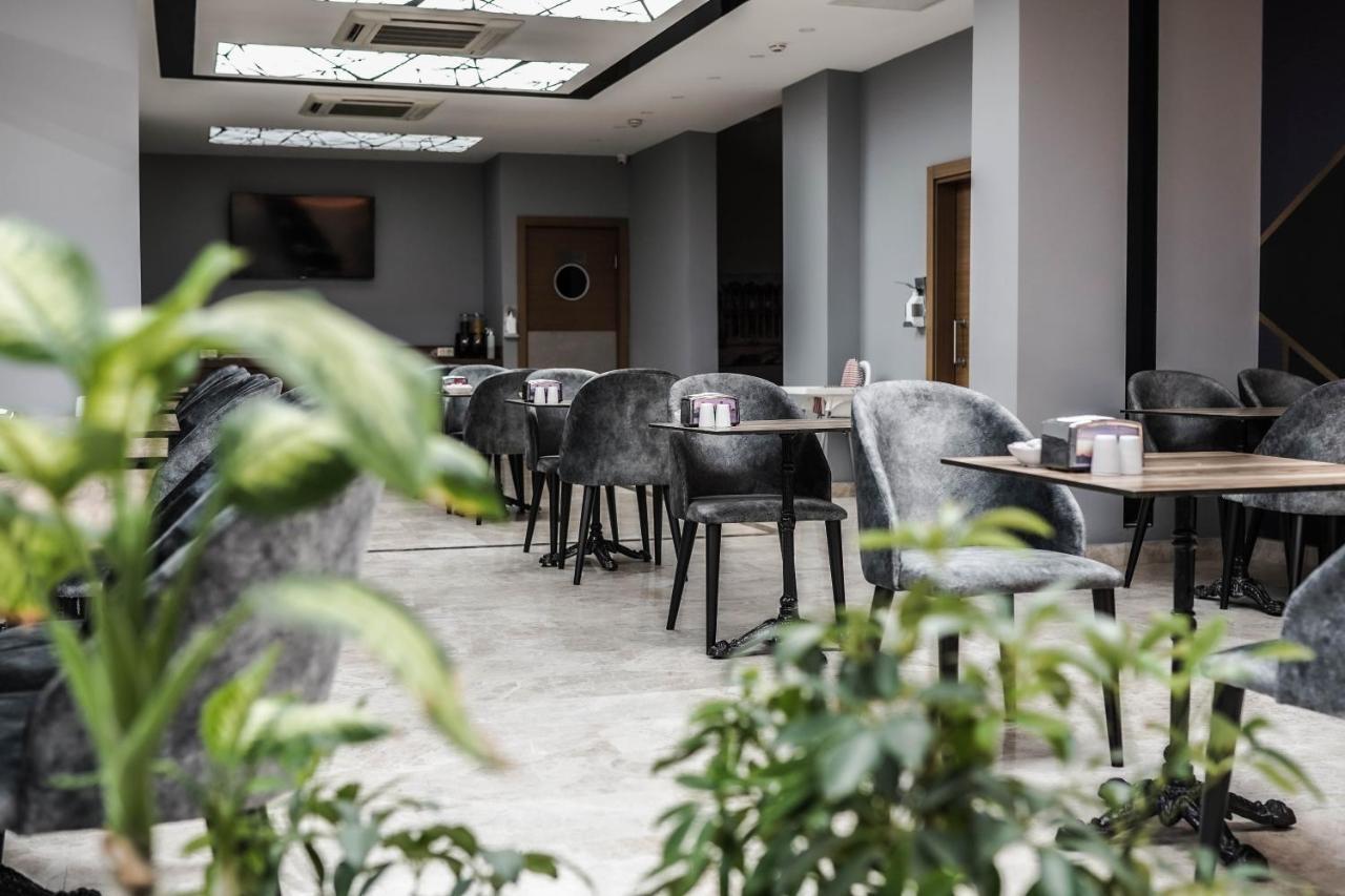 Hakcan Hotel Измир Екстериор снимка