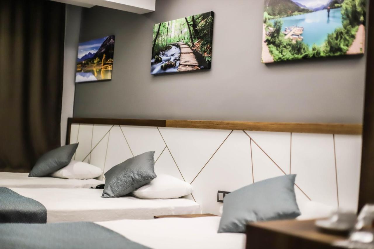 Hakcan Hotel Измир Екстериор снимка