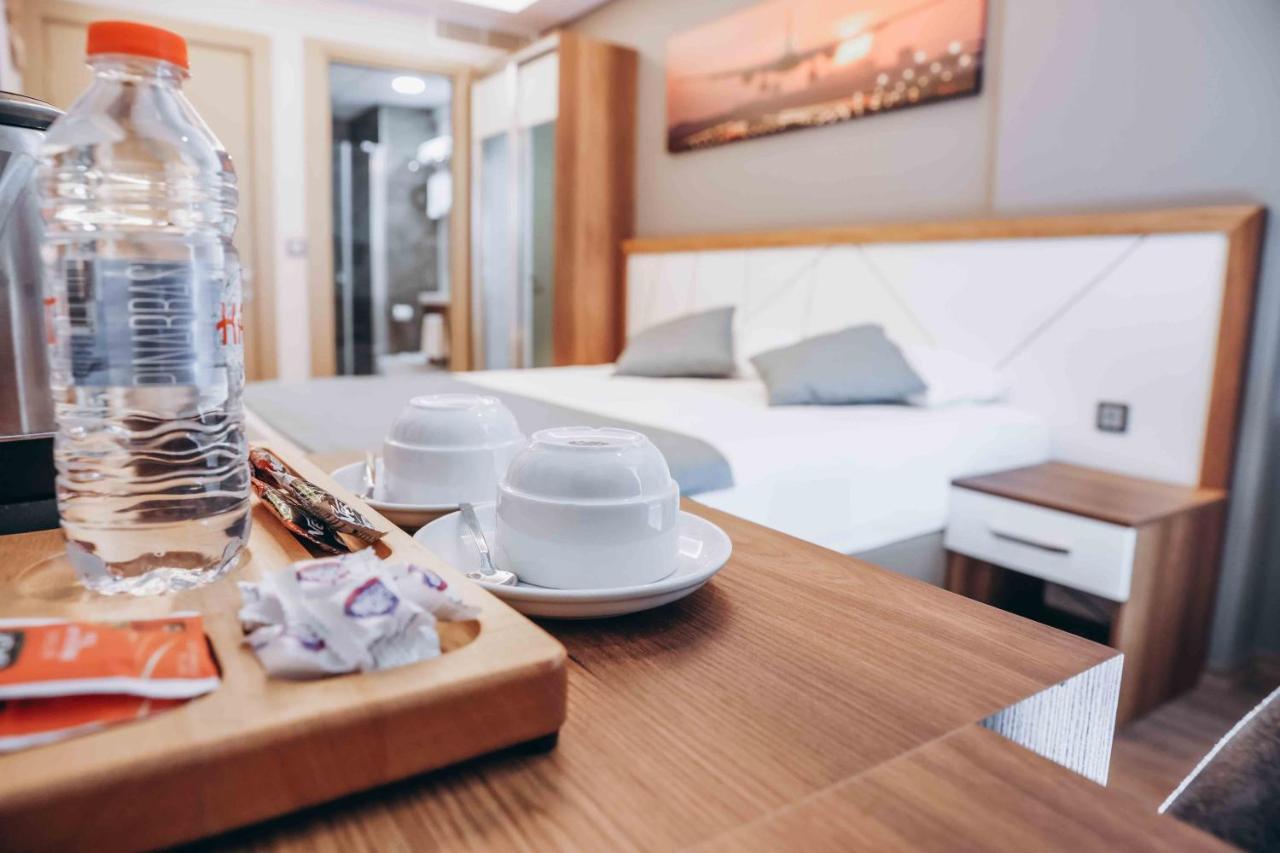 Hakcan Hotel Измир Екстериор снимка