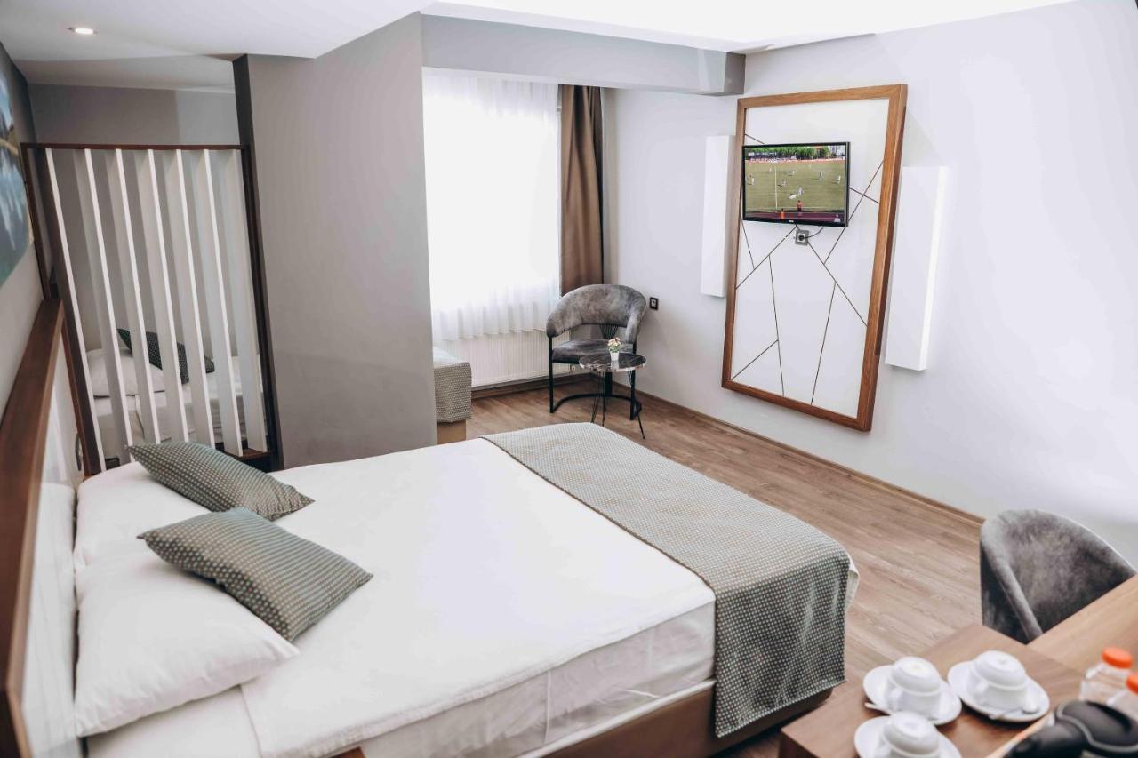 Hakcan Hotel Измир Екстериор снимка